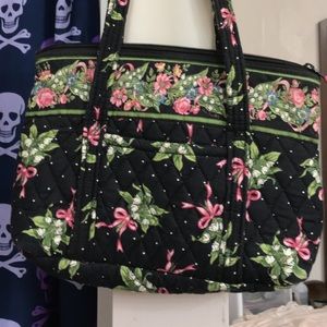 Medium Vera Bradley